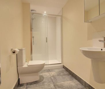 High Street, Hemel Hempstead, HP1 - Photo 1