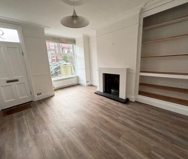 2 bedroom terraced house to rent - Photo 2