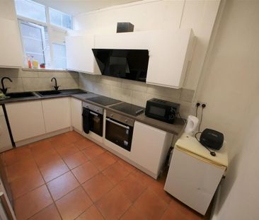 7 bedroom house share to rent - Photo 5