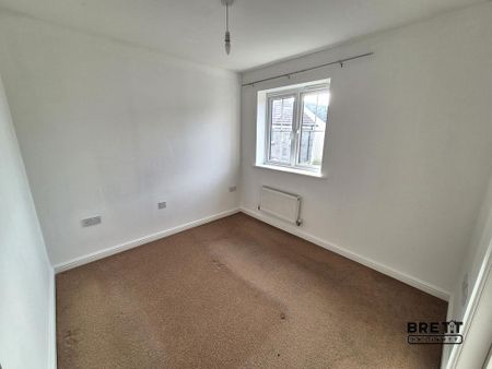 3 bedroom semi-detached house to rent - Photo 2