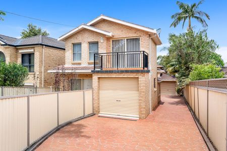 Stylish 3-Bedroom Townhouse in Bexley - Modern Comfort, Prime Location! - Photo 5