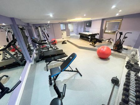 Studio to rent - Photo 5