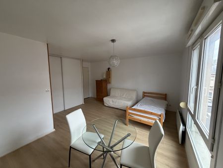 Location Appartement 1 pièce 25m² AMIENS 80000 - Photo 3