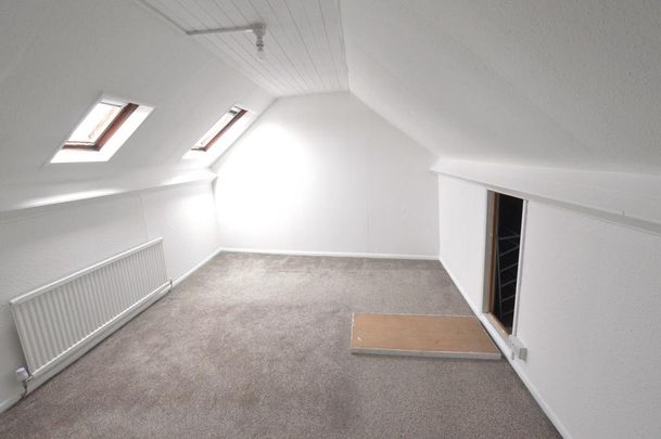 2 bedroom maisonette to rent - Photo 1