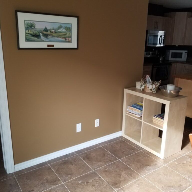 #8 – 3225 Woodhams Drive - Photo 1