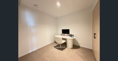 Luxury 1-Bedroom Apartment with MPR - Photo 4