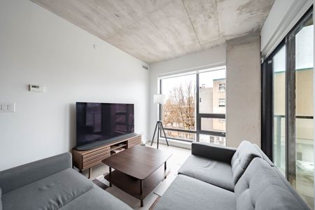 For Lease - 246 Logan Avenue Unit# 308, Toronto, Ontario - Photo 4
