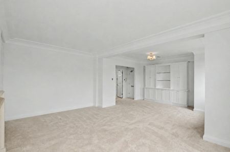 2 Bed Flat, Prince Albert Road, NW8 - Photo 3