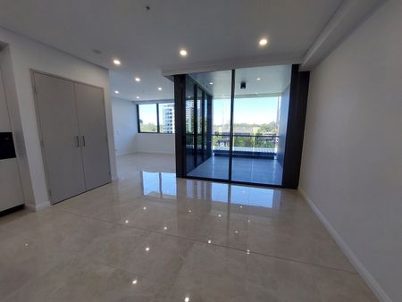 712/2 Cottonwood Crescent, Macquarie Park NSW 2113 - Apartment For Rent | Domain - Photo 5