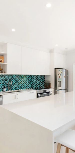 Spacious Furnished Family Home with Pool and Exceptional Golf-Course Views - Photo 1