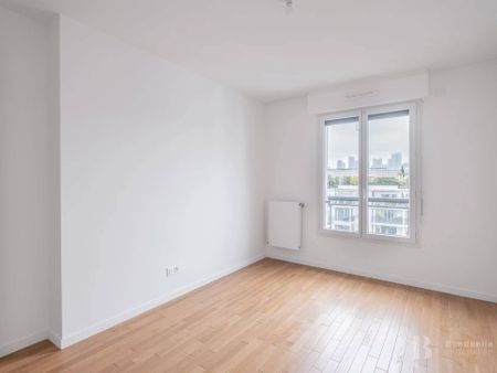 Rental Apartment Suresnes - Photo 2