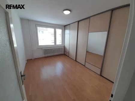 Pronájem bytu 2+kk v centru města - Photo 3