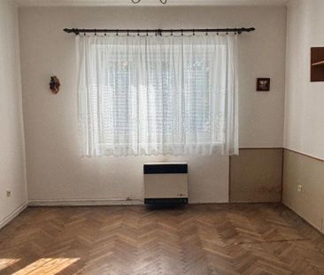 Pronájem bytu 1+1 41 m2 - Fotografie 3