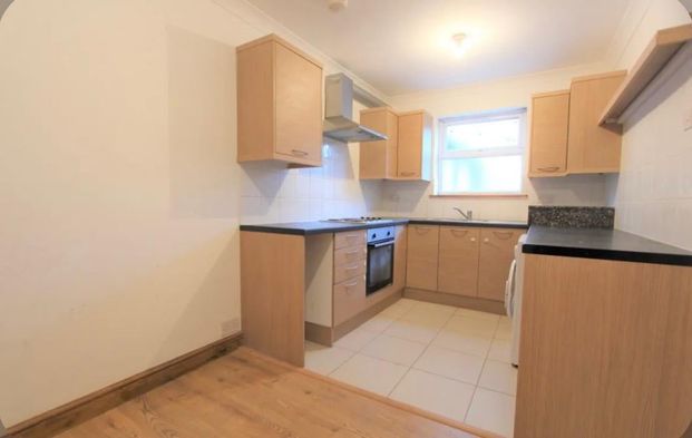 1 Bed Flat, Herbert Road, N15 - Photo 1
