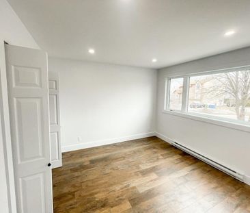 83 Av. Eastview, H9R 1H3, Pointe-Claire - Photo 1