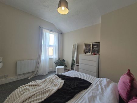 Cathcart Road, Stourbridge, DY8 - Photo 3
