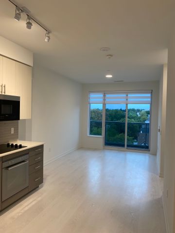 For Lease - 415 Main Street Unit# 714, Hamilton, Ontario - Photo 3