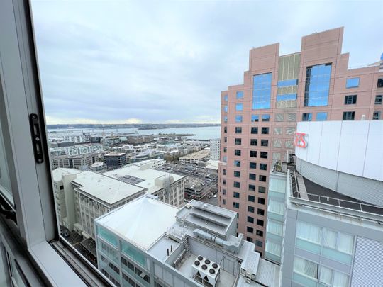 Inner City Convenience - Photo 1