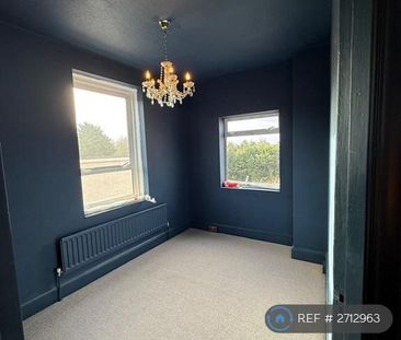 2 bedroom maisonette to rent - Photo 5