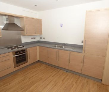 2 Bed Flat, East Float Quay, CH41 - Photo 3