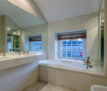 601 The Fountain Courtyard, Maynooth, County Kildare - Photo 6