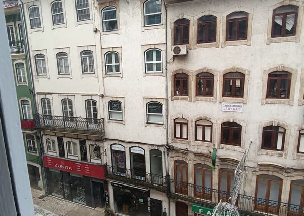 Rent 2 Bedrooms + 1 Bedrooms Coimbra