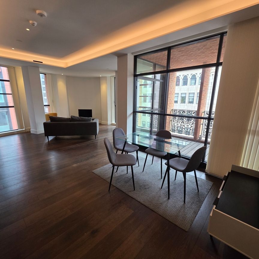 2 Bed Flat, Artillery Row, SW1P - Photo 1