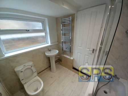 2 bedroom terraced house to rent - Photo 5