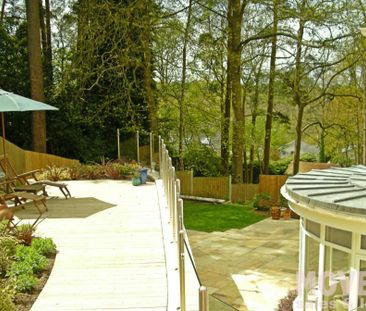 6 bedroom detached house to rent - Photo 1