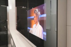 Schumannstr. 25, Wohnung 4 ~~~ Parkettboden, Maisonette, Balkon, Tageslichtbad mit Mulitimediaspiegel mit integriertem TV, Wanne und Dusche, Gäste-WC, Haus mit Aufzug - Foto 1