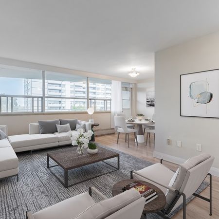 569 Sheppard Avenue West - Photo 3