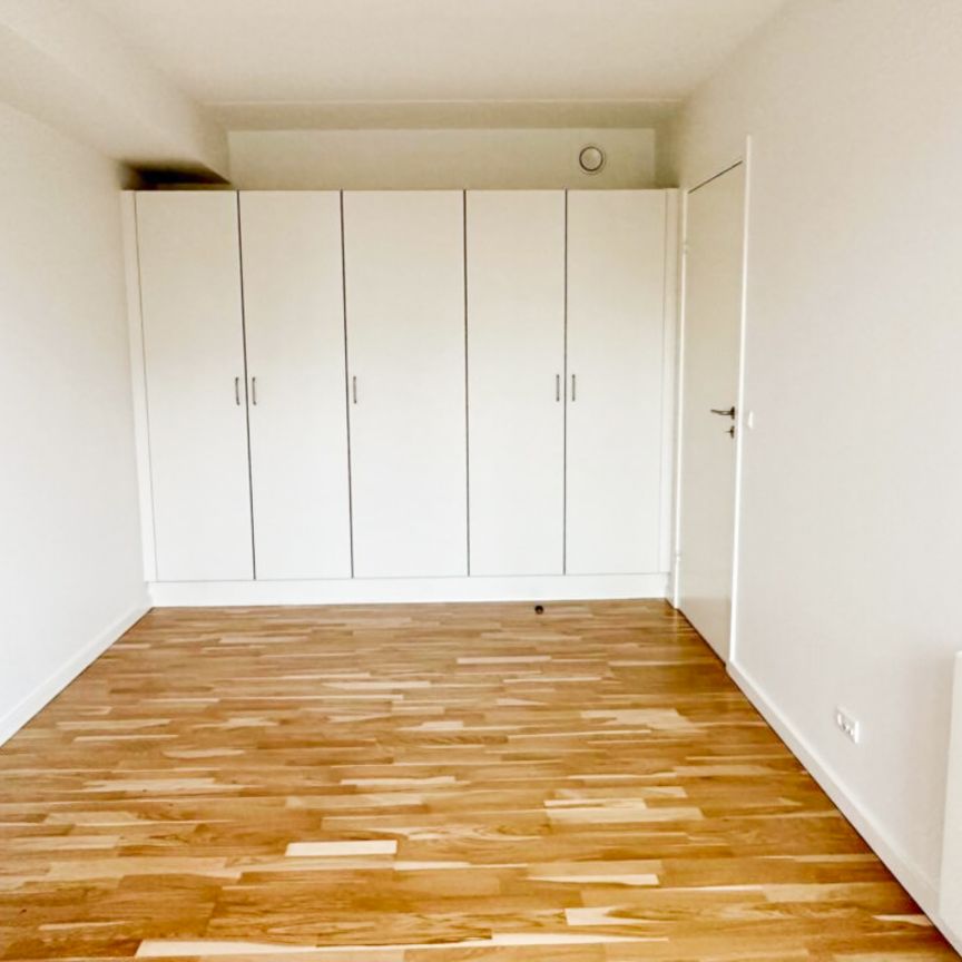 Lys og moderne 3-værelses lejlighed med stor altan - Photo 1