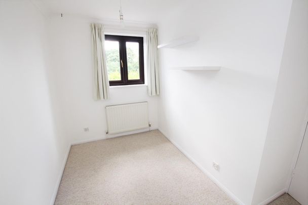 2 bedroom Terraced House to let - Photo 1