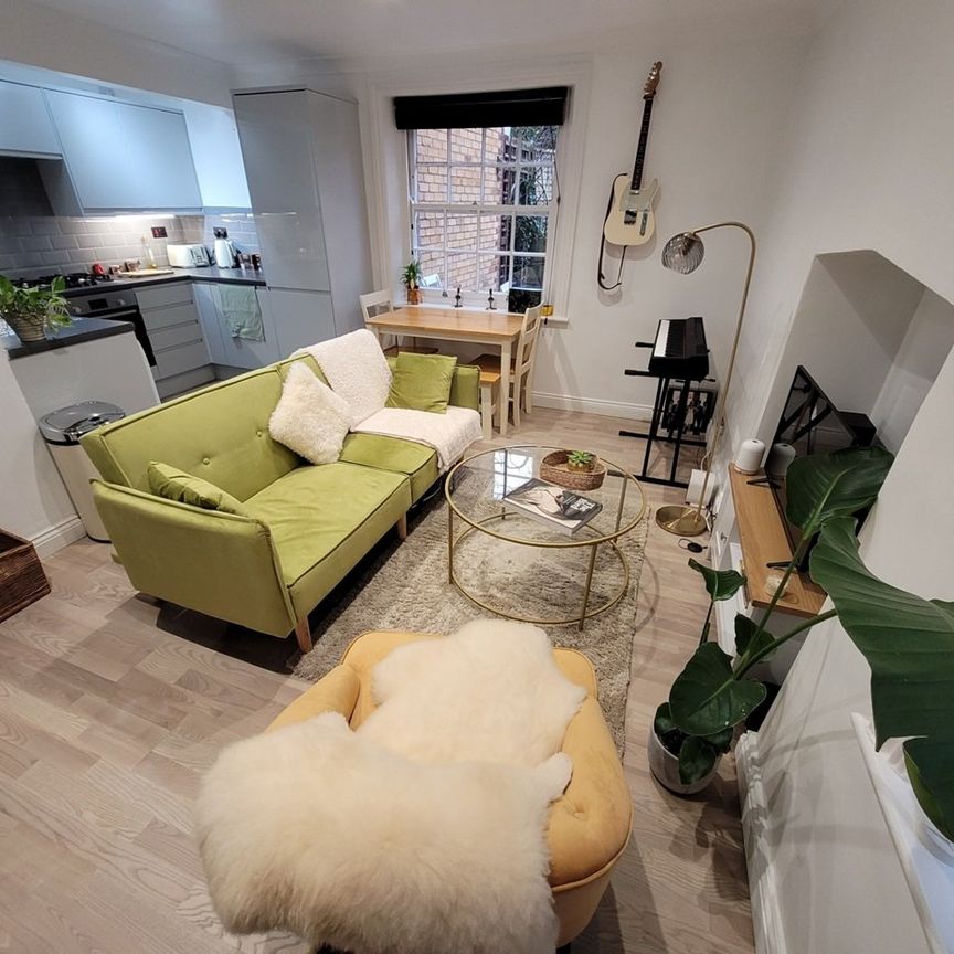 1 Bed Flat, Christchurch Road, N8 - Photo 1