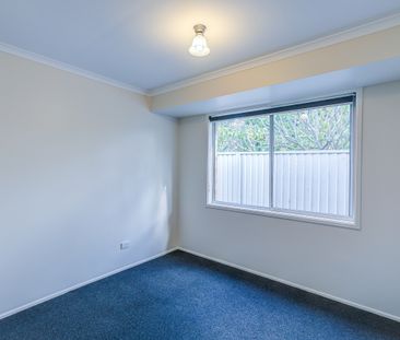 12 Marang Ct, Tanah Merah QLD 4128 - House For Rent - $600 | Domain - Photo 4