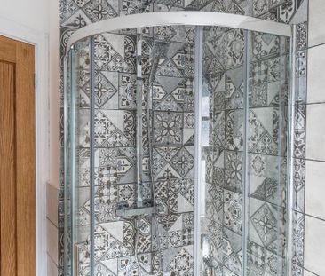 6 bedroom house to rent - Photo 1