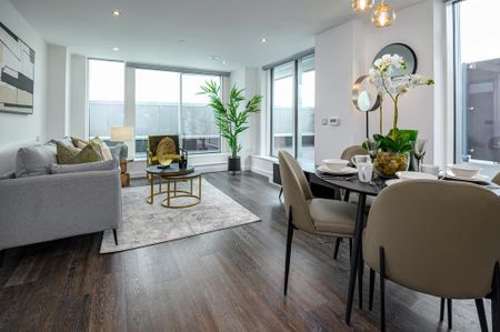 2 bedroom penthouse to rent - Photo 3