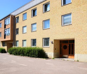 Jarlavägen 9 B, våning 2 - Photo 2