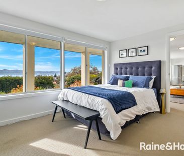 2/323 Churchill Avenue, Sandy Bay, TAS 7005 - Photo 5