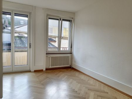 Lumineux logement de 5.5 pièces avec balcon - Foto 2