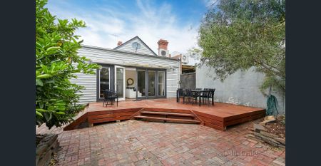 Edwardian elegance, grand proportions - Photo 4