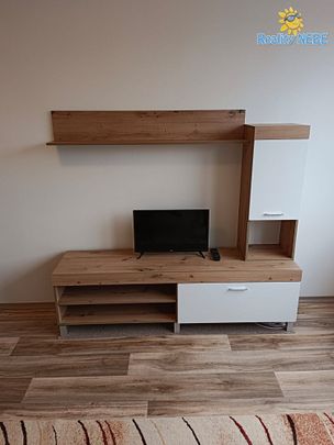 Pronájem bytu 2+kk 45 m² - Photo 1