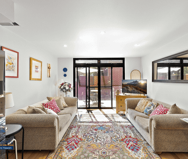 FABULOUS FURNISHED UNIT - Photo 2