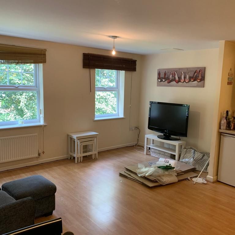 1 bedroom apartment to rent - Photo 1