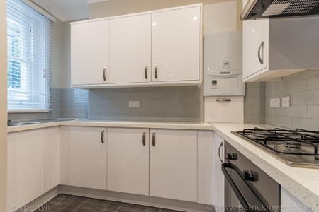 Studio to rent - Photo 3