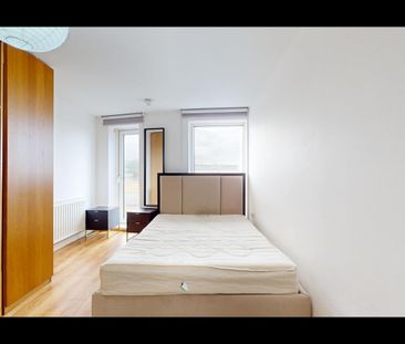 2 Bed Penthouse, Headstone Road, HA1 - Photo 1