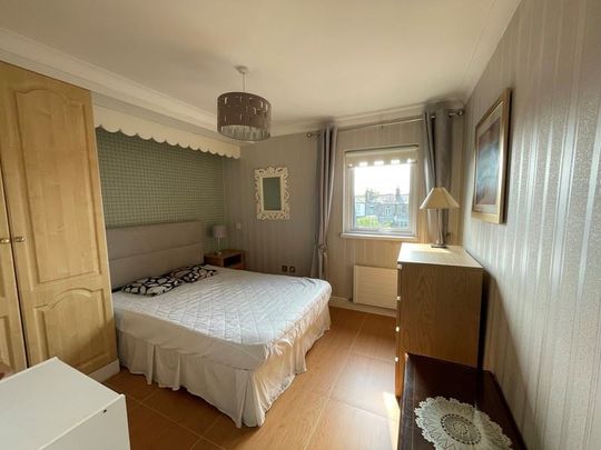 Raglan Hall, Dublin 4 - Photo 1