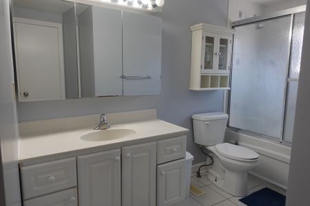 For Lease - 21 Maitland Drive, Barrie, Ontario - Photo 3