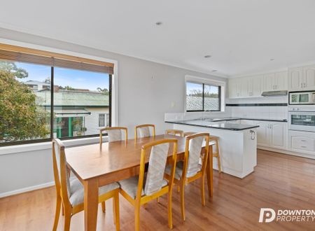 22 gourlay st, blackmans bay tas 7052 - Photo 4