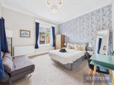 1 bedroom Flat To Let Total Size: 739 SQ FT - Photo 5